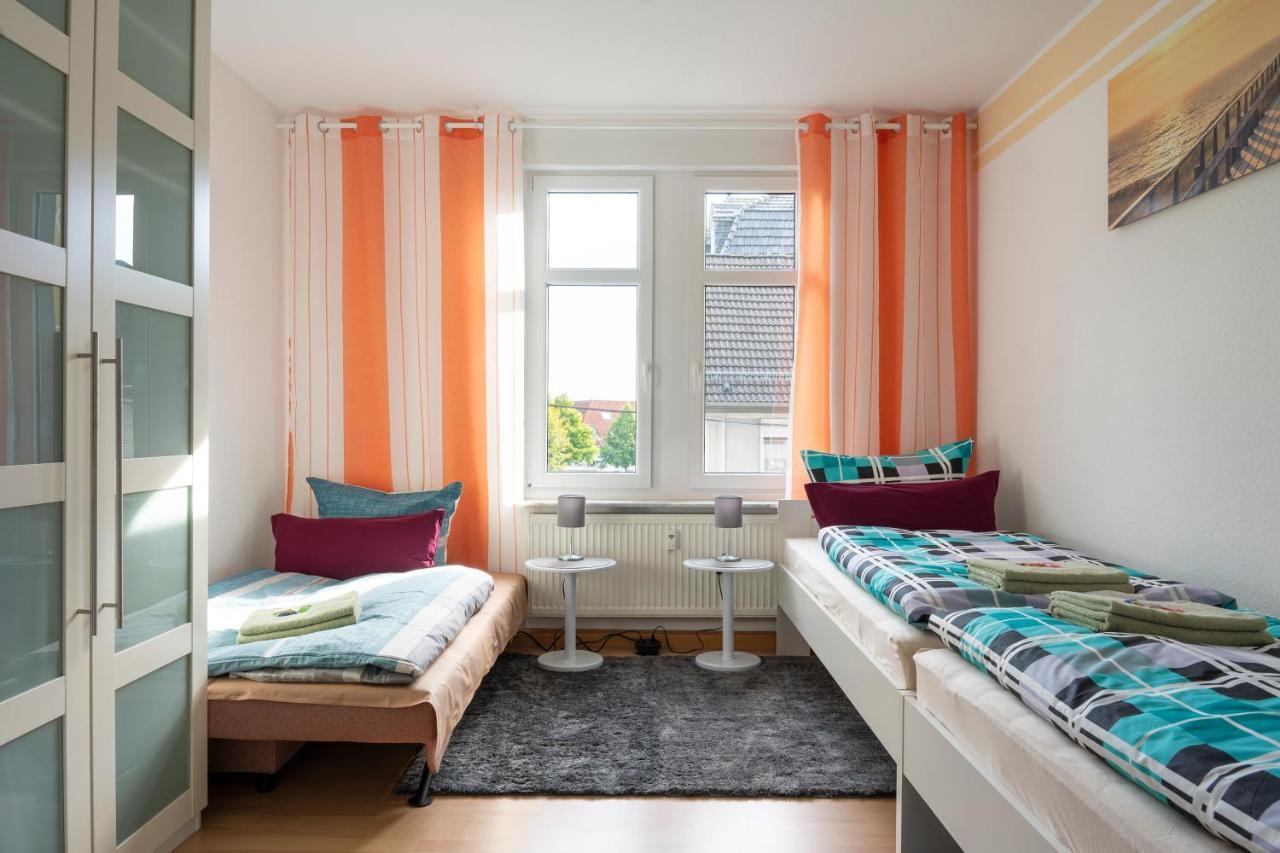 Ferienwohnung Fuer 4, Mitten In Золинген Экстерьер фото